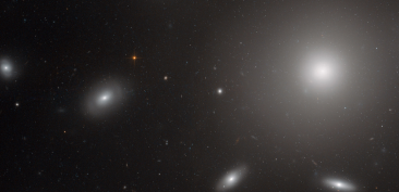 photo of galaxy NGC 4874